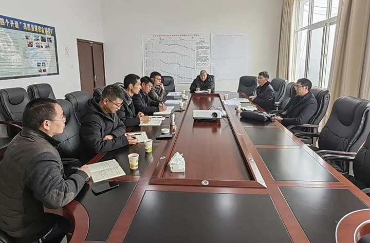 云煤（南宫NG28）集团党委委员、副总经理缪和星一行到云南东源罗平东城煤矿有限公司督导调研