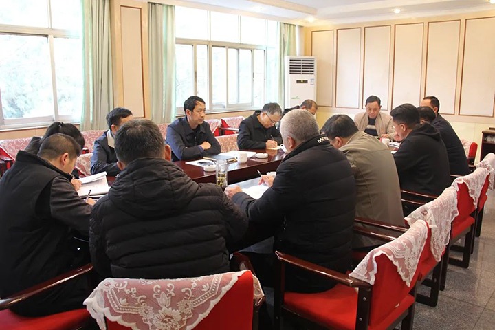 云煤（南宫NG28）集团党委委员、副总经理缪和星一行到田坝煤矿公司领导2022年度民主生涯会